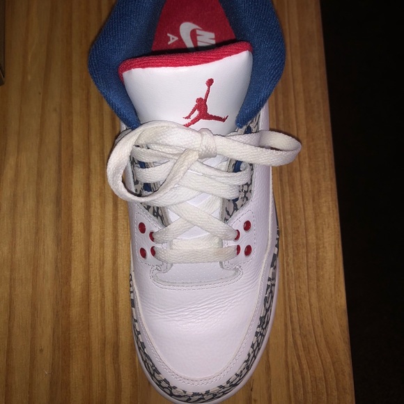 COPY - Air Jordan 3 Retro True Blue. - Picture 3 of 9